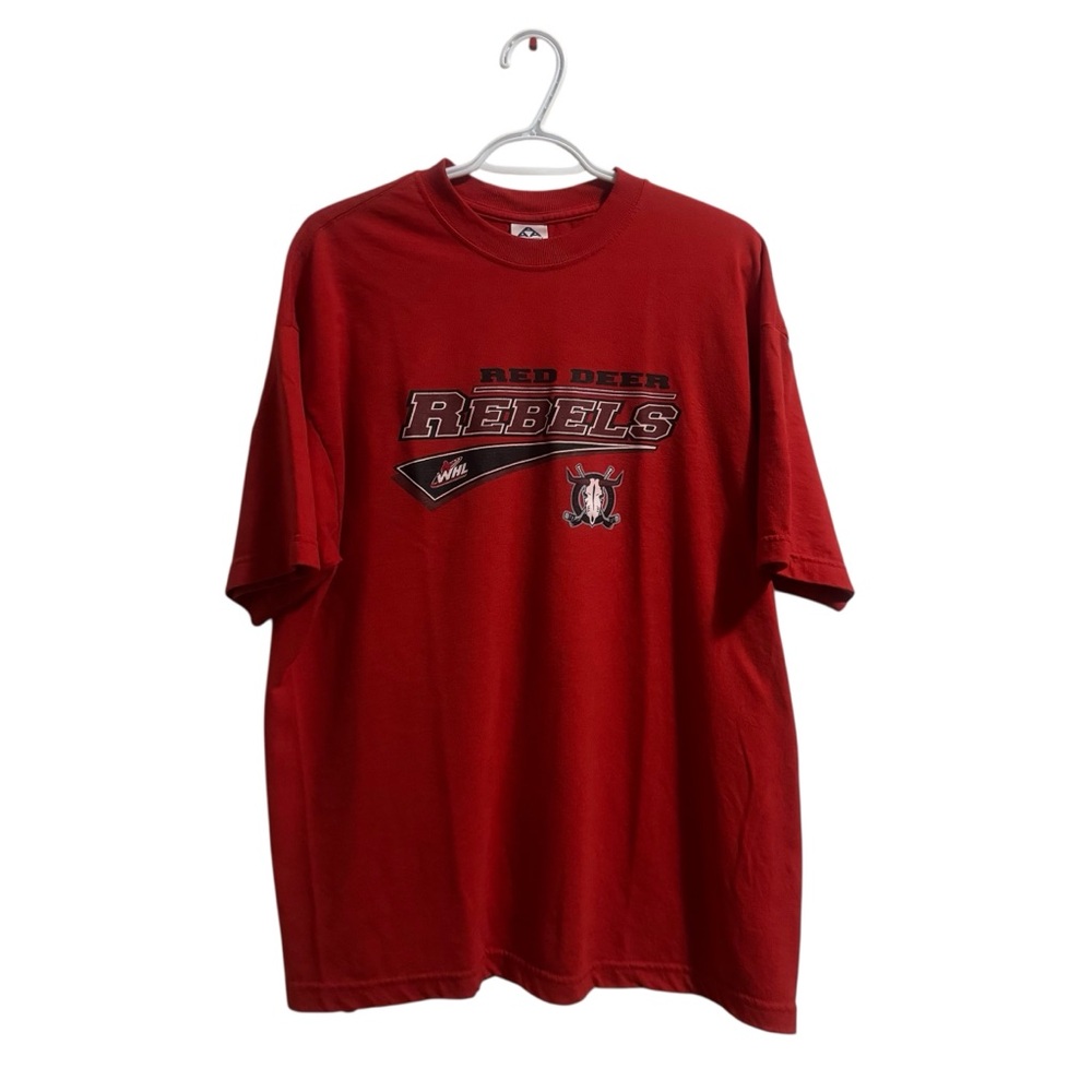 Vintage Red Deer Rebels Hockey Graphic T-Shirt